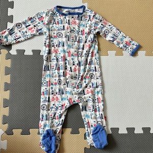 Magnetic Me Footie Sleeper Travel Themed